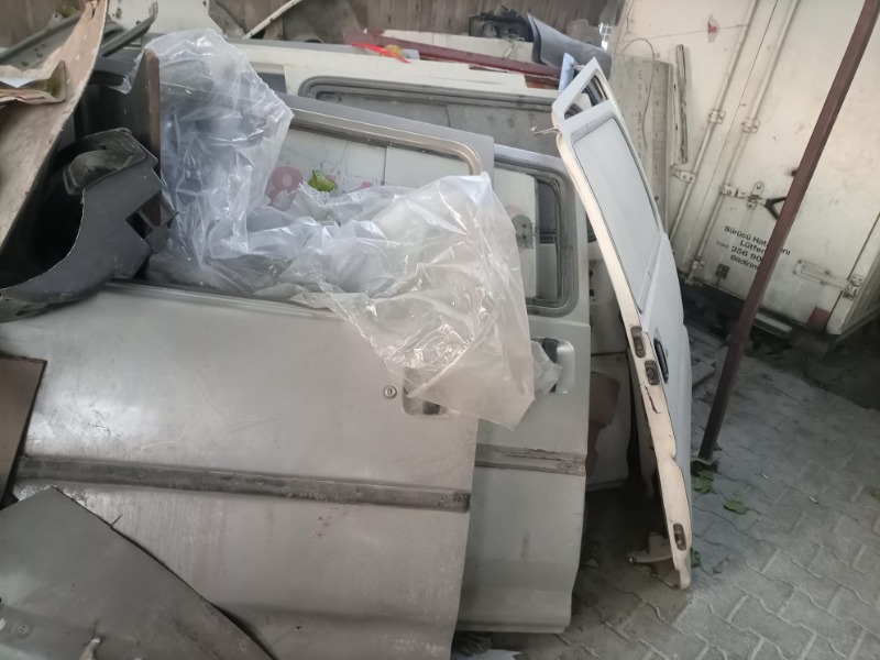 H100 SÜRGÜLÜ KAPI (ORJİNAL ÇIKMA)
